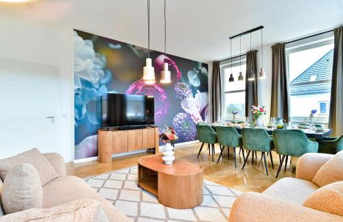 Luxus Apartments - Perfekt für Familien & Gruppen - Zentrale Lage & Parkplatz - Foto 3