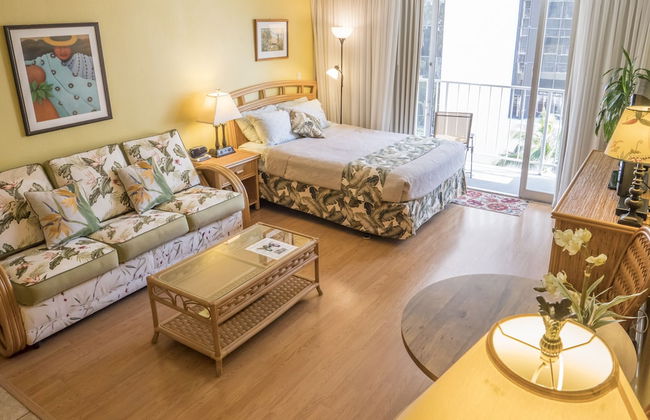 Tropical Studios at Marine Surf Waikiki - Photo 70