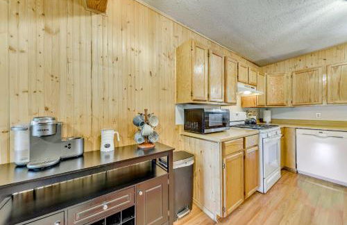 Cloudcroft Mountain Retreat about 5 Mi to Skiing! - Foto 8