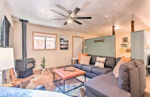 Red River Retreat Walk to Lifts, Mtn Views! - Foto 1