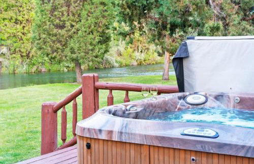 Private Island Fire Pit & Arcade - Foto 13