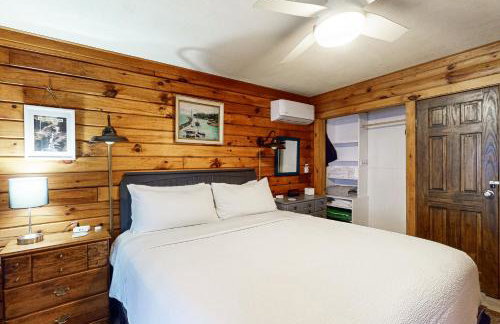 Seneca Lake Log Cabin - Foto 7