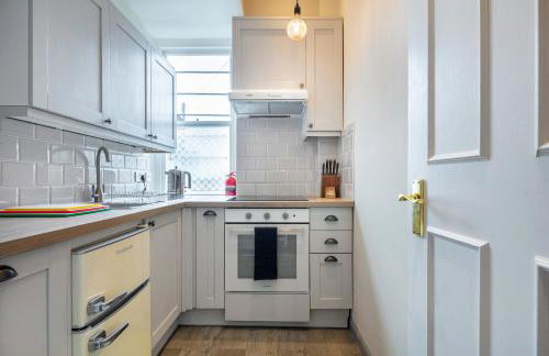 5A - Bright and Airy 2 Bedroom Apartment - Close to Central - Foto 18