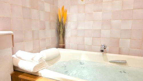 Art Déco et Spa Vue Gassendi King Size Clim - Foto 3