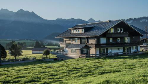 Alpenhaus Steiner - Top-Ferienwohnungen - Sommer-Bergbahn inklusive - Foto 2, Garden view