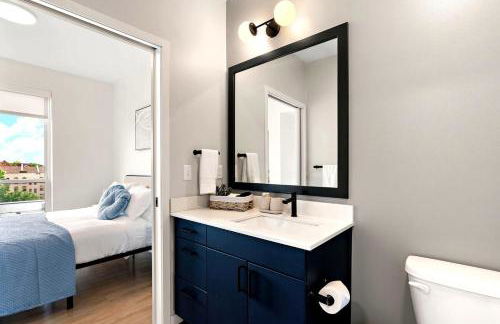 W517 Stylish 1Bd In Heart of Minneapolis, Minutes From Minneapolis Convention Center & US Bank Arena - Foto 11