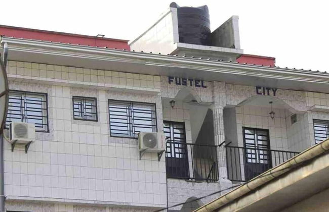 1 Bed Studio Sleeps 2 - Canal Views, Balcony, Wifi - Foto 20