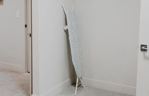 Convention Ctr Bespoke Beauty - 2BD Pool,Gym,Hot tub,Pkg - Foto 37