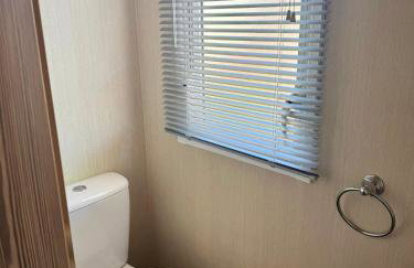 Kingfisher Caravan Platinum and Silver - Foto 41