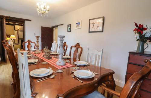 The Old Manor House - Photo 24