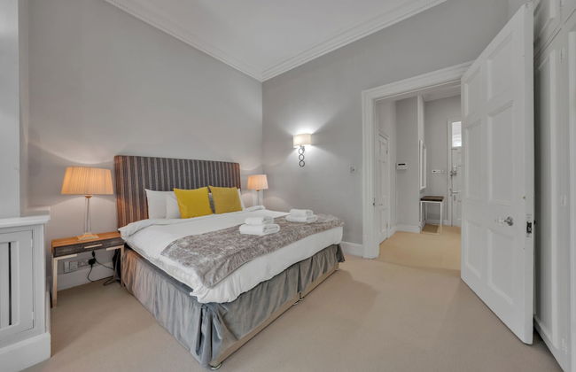 The Knightsbridge Residences - Photo 22