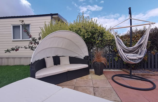 Lakes and Woodlands Overstone Holiday Park - Foto 1