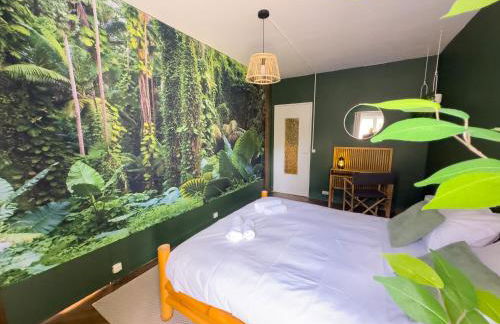 Jungle Urbain- Sauna - Ciné - Hamac - Hyper centre - Foto 26