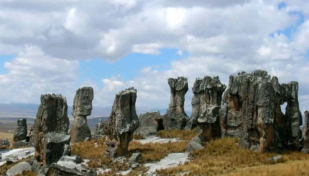 Excursión a Huayllay y La Calera - Foto 3, Formaciones rocosas de Huayllay