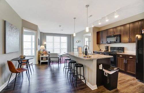 The Urban Oasis Garage Parking Walk-In Shower - Foto 46