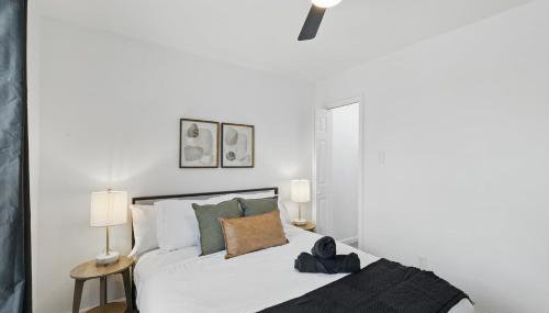 Modern 4BR 2BA Home with Hot Tub-Grill & Huge Yard - Foto 4