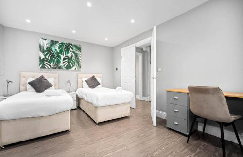 Grand 5 Bedrooms and 3 Bath Birmingham Home - Foto 41