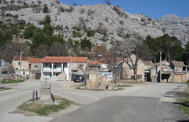 Holiday Home in Starigrad With Garden - Foto 16