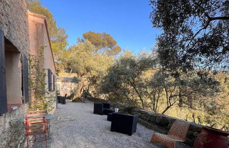 Aix-en-Provence, Bastidon provençal plein cœur de la forêt avec vue unique - Foto 2