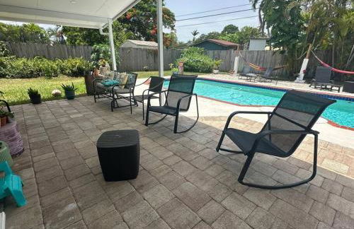 Heated Pool Private Duplex House, BBQ, Parking, WiFi - Foto 43