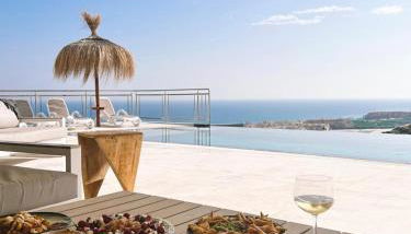 Andaluz Getaway - Photo 3