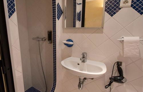 A L'OMBRE DU PALAIS - Foto 67