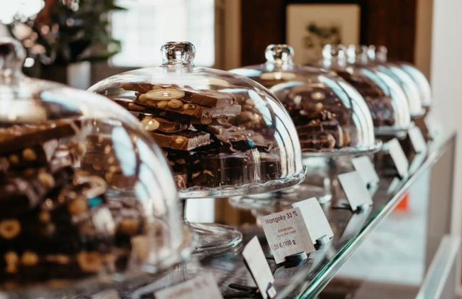 Chocolate and Pastry Tasting Tour - Photo 4