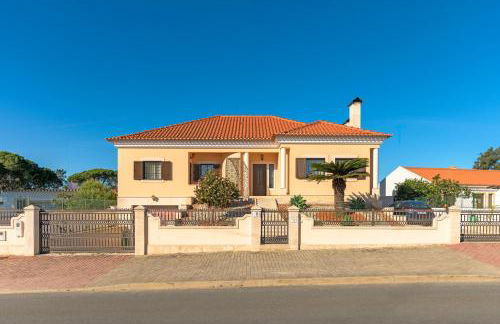 Beautiful Deluxe Villa 4 Bedroom - Foto 28