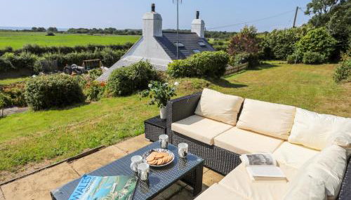 Tan Yr Allt - Foto 2