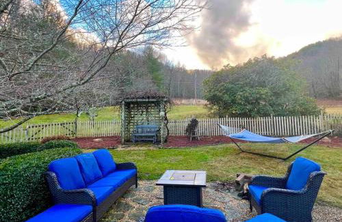 Golden Acres Ranch Hot Tub+Gameroom+Creek & wifi - Foto 72