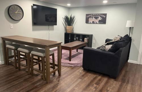 Hibernation Station - No Cave Required - Foto 1