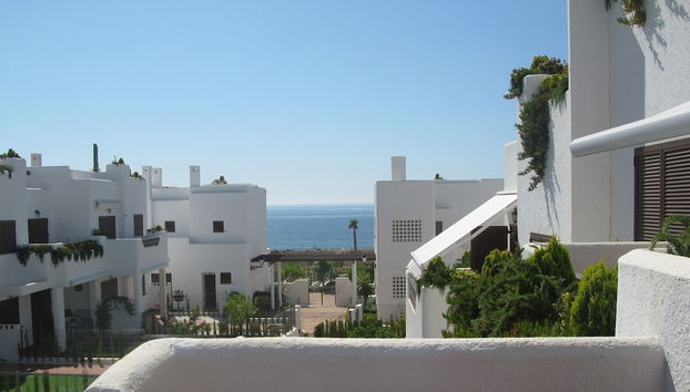 2 Room, Sleeps 4, Parking, 4 Pools, Sea 1st Line - Foto 2, Imagen principal