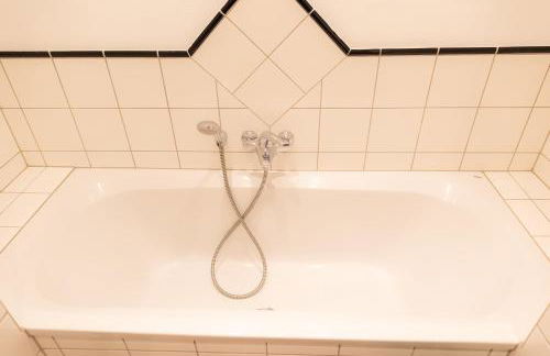 Brunnenblick Gastromeile, City, Messe & Stadionnah - Photo 16