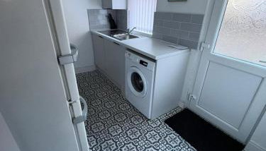 Spacious 3-Bedroom Apartment with Modern Comforts - Foto 3