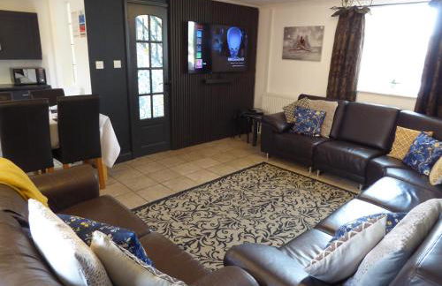 Falstaff Cottage, NEW HOT TUB, Sleeps up to 5, Stratford upon Avon - Foto 84