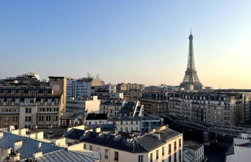 Tour Eiffel - Studio vue imprenable au-dessus des toits, balcon - Foto 62