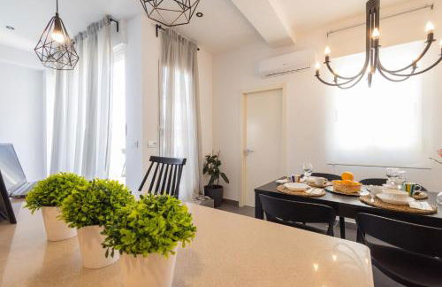 FLORIT FLATS - Stylish 2 Bedroom AC Wifi Terrace Attic in Valencia Center - Foto 39