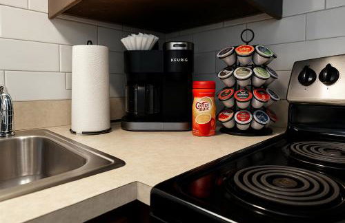 Modern Downtown 1BR Stay in Downtown Royal Oak - Foto 14