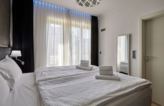 The Queen Luxury Apartments - Villa Medici - Photo 31