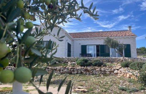 Villa Luisa Pucisca - 2 Häuser, 6 Schlafzimmer Insel Brac - Pool, Grill, Kamin, Tischtennis, Boccia - Foto 2