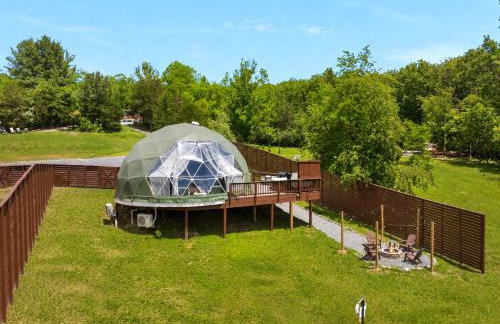 Luna Dome - Lakefront with Hot Tub, Wi-Fi, Sleeps 4 - Photo 25
