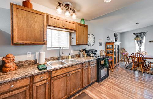 Kingman Vacation Rental with Private Yard and Fire Pit - Photo 14