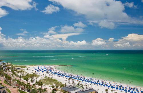 Beach condo in the heart of Clearwater beach - Foto 1