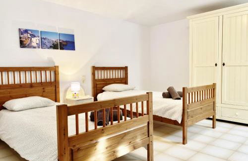 Villa Catalina Stunning 4bedroom villa with air conditioning sea views & private swimming pool ideal for families - Foto 24