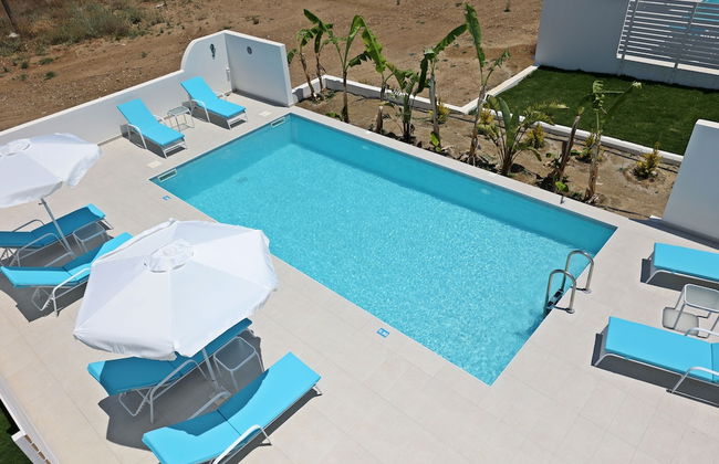 Xenos Villa 5 With a Private Pool Near the sea - Photo 23
