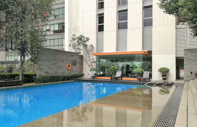 PJ8 Service Suite Pool View - Photo 17