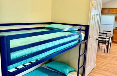 Cottage on Lake James Resort Amenities Included - Photo 12