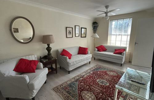 The White House - Photo 3