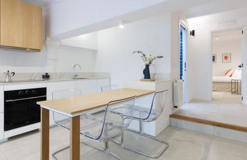 Stylish Apartment near Plaça España - Foto 15