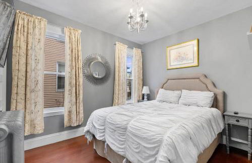 Bright & Spacious 3BR, Mins from Downtown, Easy to Gillette, Parking - Foto 35